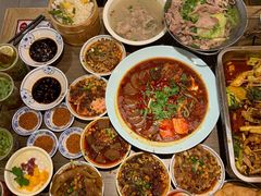 -肖四女乐山跷脚牛肉(滨江天街店)