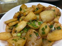 -芦茨金富饭庄·25年老字号·专做稻草鸡