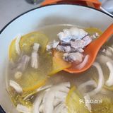 佛山美食广州必吃椰子鸡火锅。很正宗