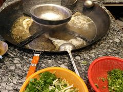 -谢老五跷脚牛肉·非遗传承店