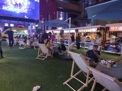 -绿地风尚天地广场