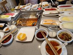 -海底捞火锅(新松江路店)