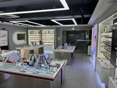 -视野联行眼镜(第一国际店)