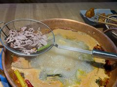 -洱火云南酸菜牛肉火锅(石景山当代商城店)