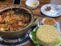 -奇味鸡煲(麦地店)