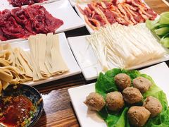 -吕记潮汕牛肉火锅(海宁海昌南路店)