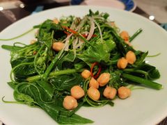 清炒南瓜尖儿-巴依老爷新疆美食(望京小街店)