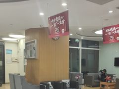 -雅悦齿科(顾村公园店)
