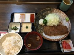 -牛かつもと村(原宿店)