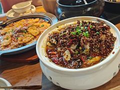 -云海肴·汽锅鸡·云南菜(天山百盛优客店)