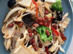 新疆椒麻鸡-董小西的凉皮和椒麻鸡(三元桥店)