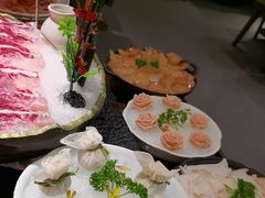 -得意咚瓜·顺德鱼生·冬瓜火锅(深圳首店)