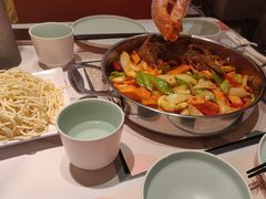 -黄记煌三汁焖锅(新佳丽江汉路店)