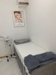 -瓷肌博士·祛痘科技美肤