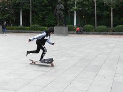 -英雄广场