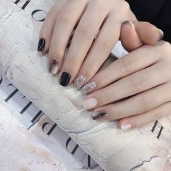 -J·花崎美睫美甲