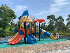 -上海滴水湖皇冠假日酒店