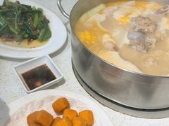 -肥仔文澳门猪骨煲(南京西路店)