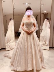 点击看大图 -GRACE KELLY婚纱与礼服(北京店)