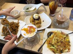 -九龙湾茶餐厅(东门店)