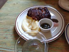 -羽深肉铺 Steak & Wine