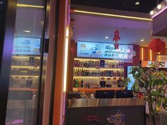 -钢管厂五区小郡肝串串香(蜀都万达店)