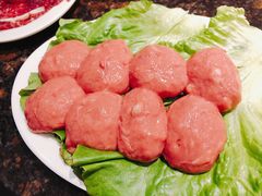 手捶牛肉丸（生丸）-八合里潮汕鲜牛肉火锅(深圳海岸城店)