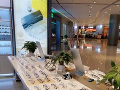 -罗伯特眼镜·蔡司官方授权(前海桂湾店)