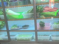 -富正毅三下锅(体育馆店)