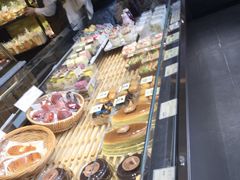 -多乐之日(田林东路店)