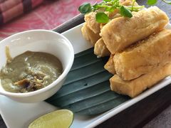 -乌托邦酒吧和餐厅