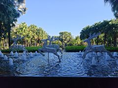 -三亚湾海居铂尔曼度假酒店