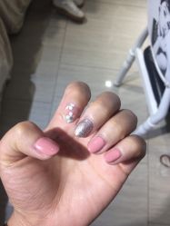 -璀璨&星光美甲美睫店