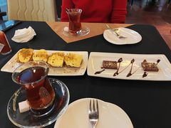 -Efes Turkish & Mediterranean Cuisine 艾菲斯餐厅(陆家嘴店)