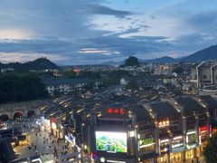 -四月吧餐厅(正阳步行街店)