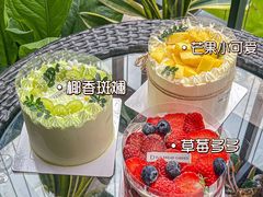 -顶东面包花园·生日蛋糕(世博店)