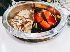 -憨铁匠老火锅(龙岗万科里店)