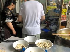 -何老二卤汁凉粉