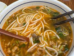 -云阿蛮云南生烫牛肉米线(奉贤路店)