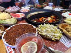 -赵美丽·重庆社区火锅·直营店(火车东站·中豪国际店)