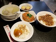 -胡须张鲁肉饭(美食文化馆店)