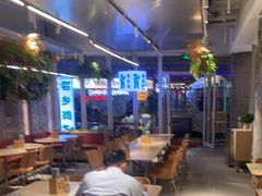 -老乡鸡(上海白玉兰广场店)