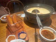 -乔街深夜食堂·小龙虾·高压锅生蚝(杭州总店)