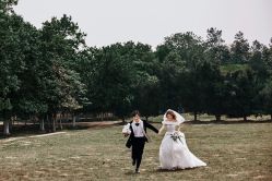 -巴黎恋人婚纱摄影(东莞总店)