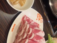 -呷哺呷哺(世贸.工三店)