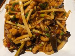 鱼香肉丝-三俞竹苑(红旗街万达店)