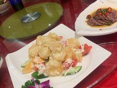 锦绣沙拉牡丹虾-華僑飯店中餐厅
