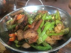 -芦茨金富饭庄·25年老字号·专做稻草鸡
