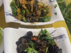 -四季喧黔味豆米火锅(万达广场店)