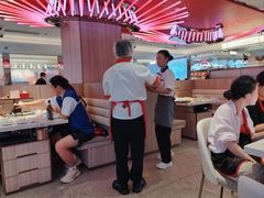 -海底捞火锅(杭州庆春路夜宵主题店)